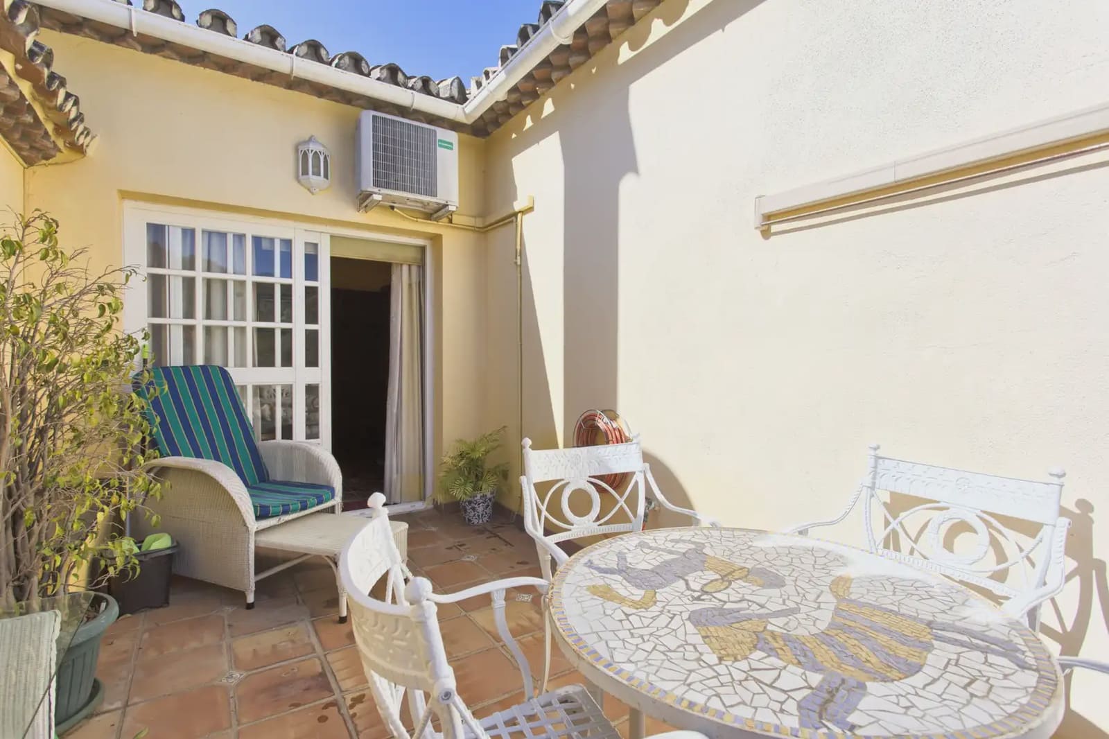 3 bedroom Townhouse for sale in Benahavis - € 375,000 (Ref: 10170091)