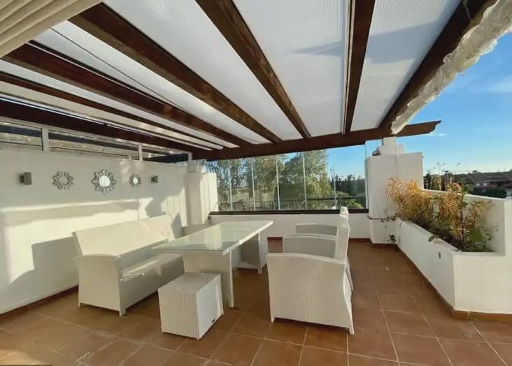 4 soverom Leilighet til salgs i Marbella med svømmebasseng garasje - € 660 000 (Ref: 10170093)