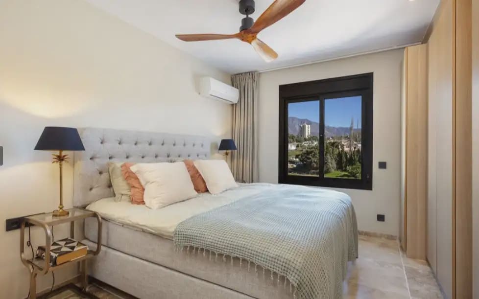 3 Zimmer Penthouse zu verkaufen in Marbella mit Pool Garage - 995.000 € (Ref: 10170096)