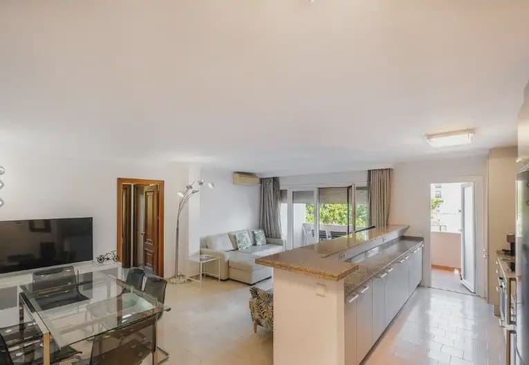 Apartamento Playa de 2 habitaciones en Marbella en venta con piscina garaje - 499.000 € (Ref: 10170097)