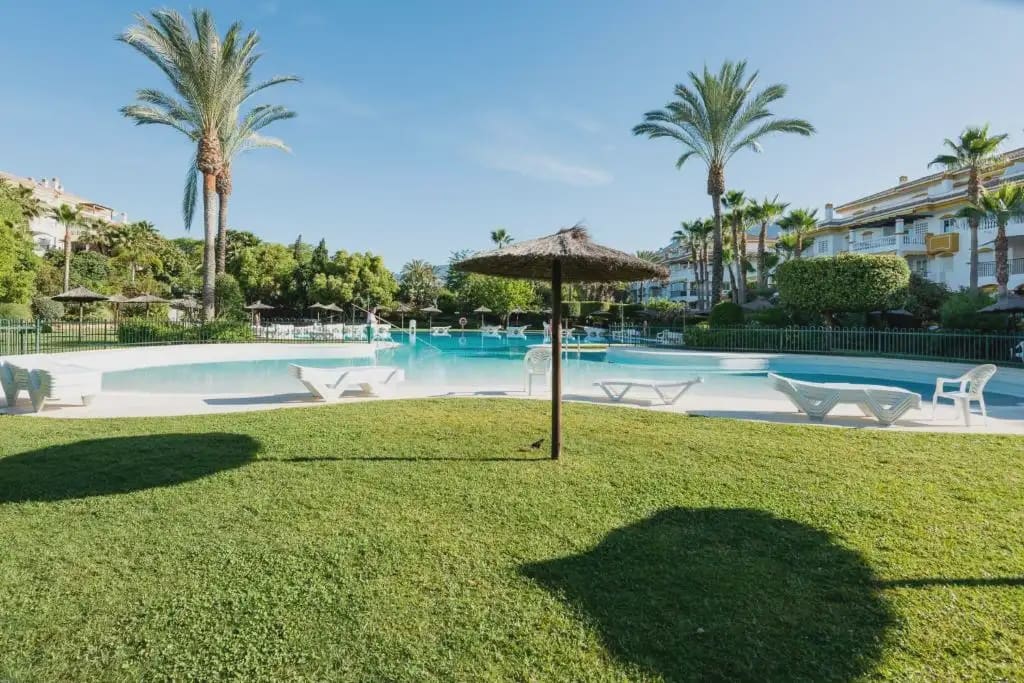 2 slaapkamer Penthouse te koop in Marbella met zwembad garage - € 525.000 (Ref: 10170098)