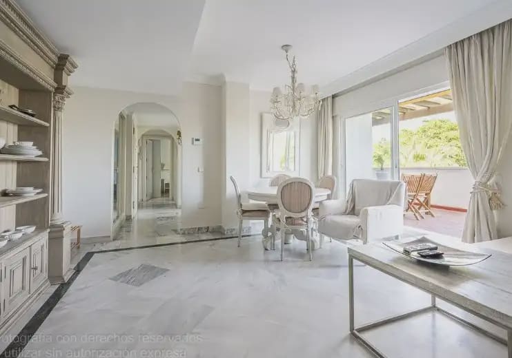 2 slaapkamer Penthouse te koop in Marbella met zwembad garage - € 525.000 (Ref: 10170098)
