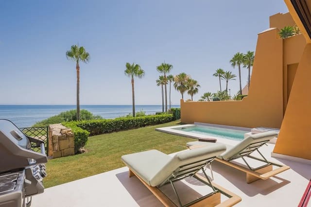 4 bedroom Beach Apartment for sale in Punta Plata, Estepona with pool garage - € 3,995,000 (Ref: 10170099)