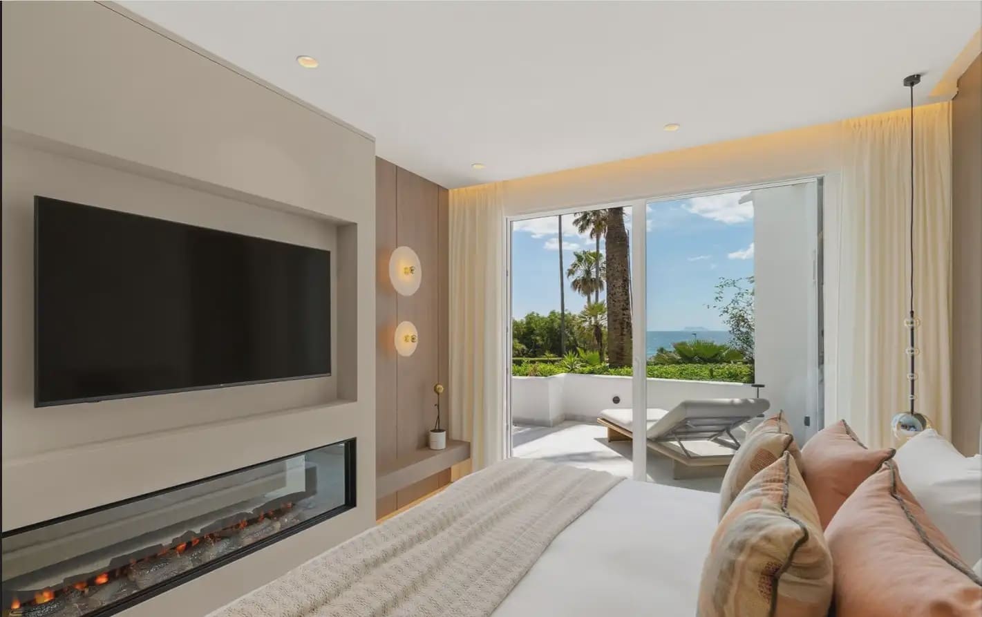 3 sypialnia Apartament przy plaży na sprzedaż w Estepona z basenem garażem - 2 995 000 € (Ref: 10170100)