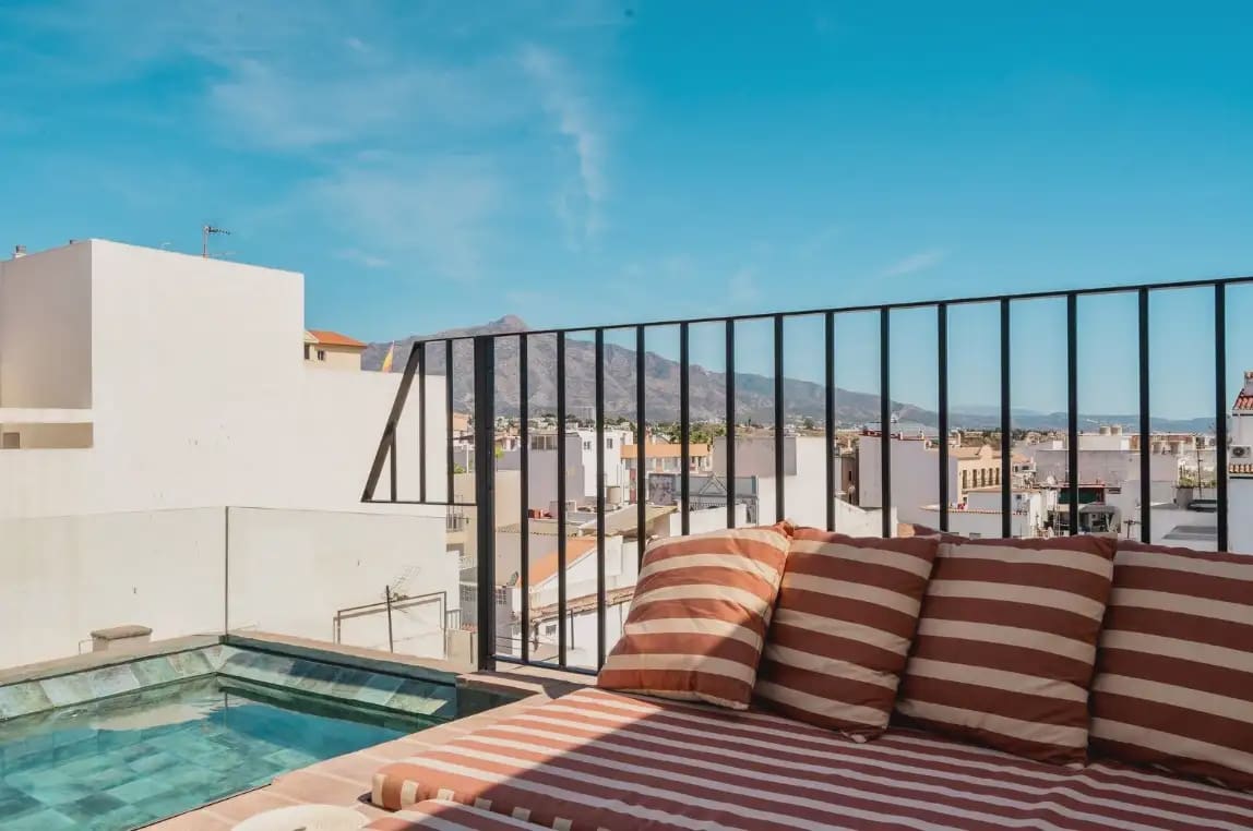 3 bedroom Terraced Villa for sale in Marbella with pool - € 875,000 (Ref: 10170102)