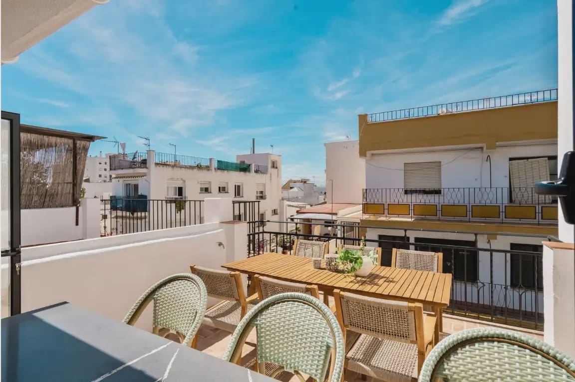 3 bedroom Terraced Villa for sale in Marbella with pool - € 875,000 (Ref: 10170102)