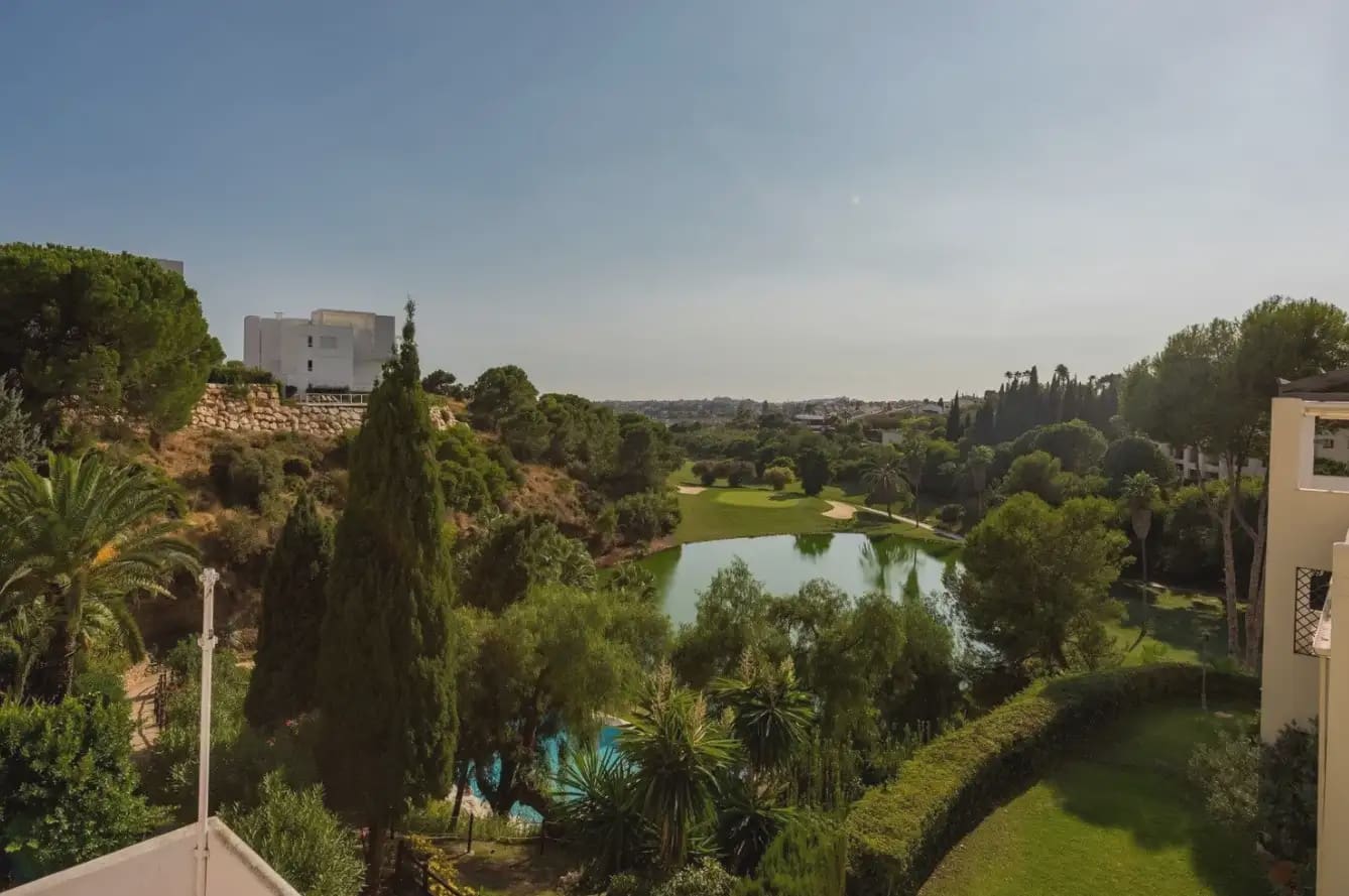 2 chambre Appartement à vendre à Benahavis avec piscine garage - 625 000 € (Ref: 10170105)