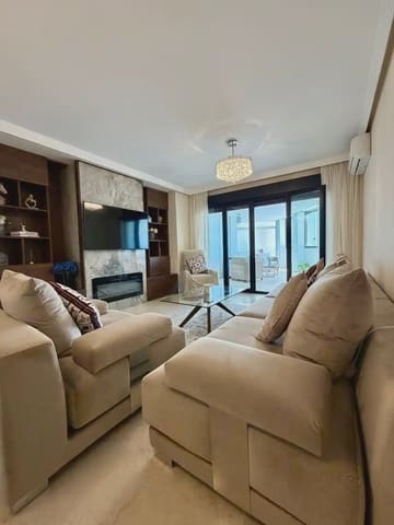 Apartamento Playa de 2 habitaciones en Nueva Alcántara, Marbella en venta con piscina garaje - 575.000 € (Ref: 10170106)