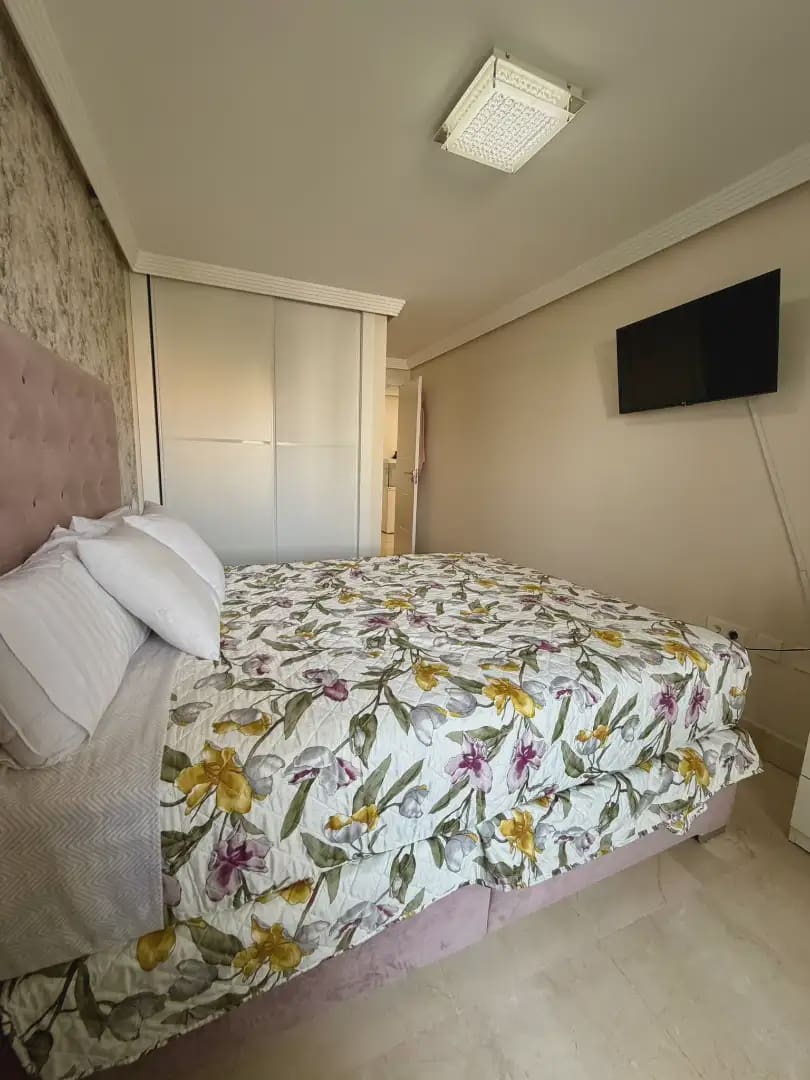 Apartamento Playa de 2 habitaciones en Marbella en venta con piscina garaje - 575.000 € (Ref: 10170106)