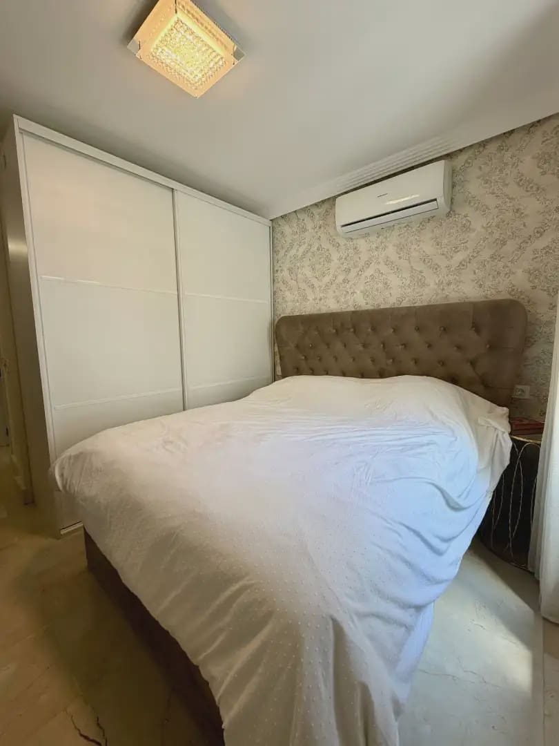 Apartamento Playa de 2 habitaciones en Marbella en venta con piscina garaje - 575.000 € (Ref: 10170106)