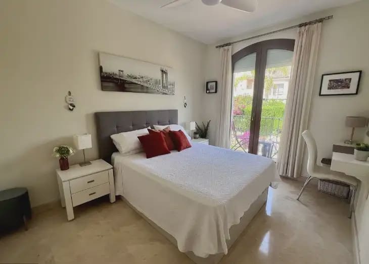 3 camera da letto Villetta a Schiera in vendita in El Paraiso con piscina garage - 815.000 € (Rif: 10170109)
