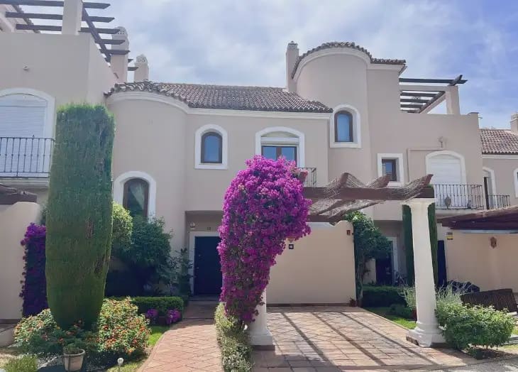 3 camera da letto Villetta a Schiera in vendita in El Paraiso con piscina garage - 815.000 € (Rif: 10170109)
