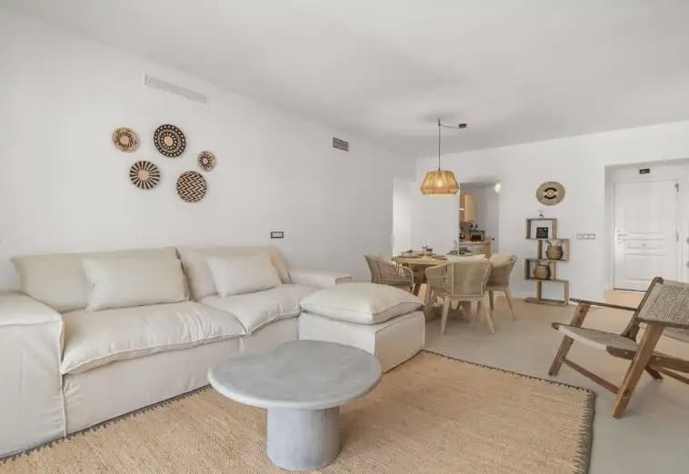 2 sypialnia Apartament na sprzedaż w El Paraiso z basenem garażem - 450 000 € (Ref: 10170110)