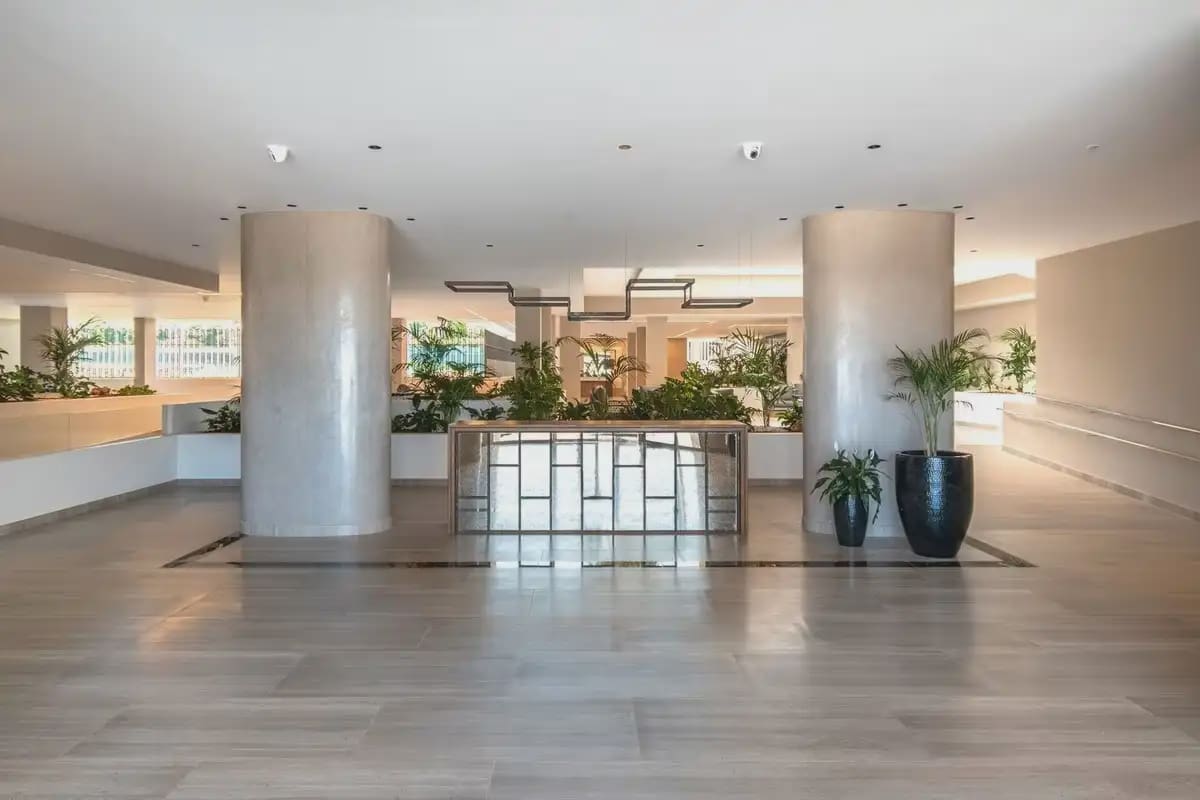 3 makuuhuone Asunto myytävänä paikassa Marbella mukana uima-altaan 
autotalli - 455 000 € (Ref: 10170111)