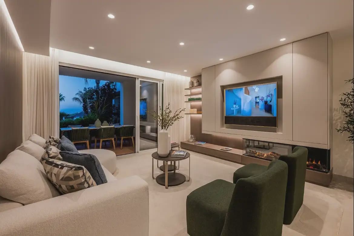 3 soveværelse Strandlejlighed til salg i Estepona med swimmingpool garage - € 1.995.000 (Ref: 10170115)