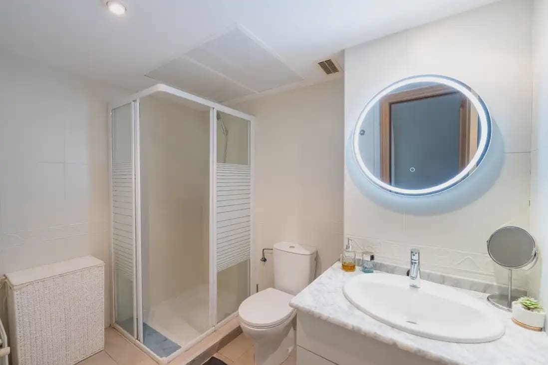 2 sypialnia Mieszkanie na sprzedaż w Marbella z basenem garażem - 430 000 € (Ref: 10170119)