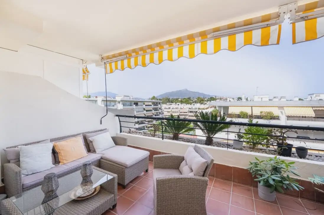 2 sypialnia Mieszkanie na sprzedaż w Marbella z basenem garażem - 430 000 € (Ref: 10170119)