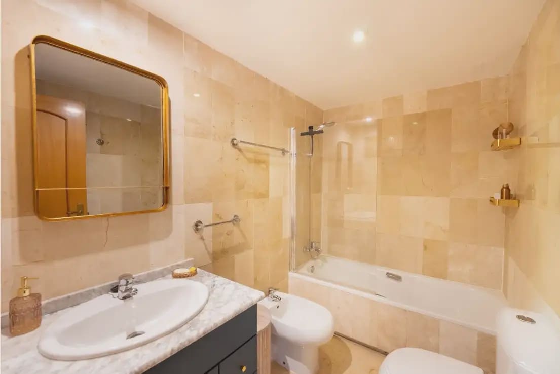 2 sypialnia Mieszkanie na sprzedaż w Marbella z basenem garażem - 430 000 € (Ref: 10170119)