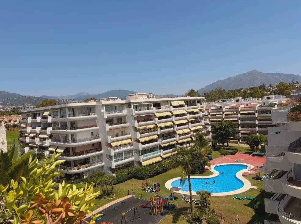 2 sypialnia Mieszkanie na sprzedaż w Marbella z basenem garażem - 430 000 € (Ref: 10170119)
