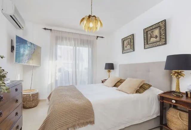 3 soveværelse Lejlighed til salg i Nueva Andalucía Centro, Marbella med swimmingpool garage - € 580.000 (Ref: 10170121)