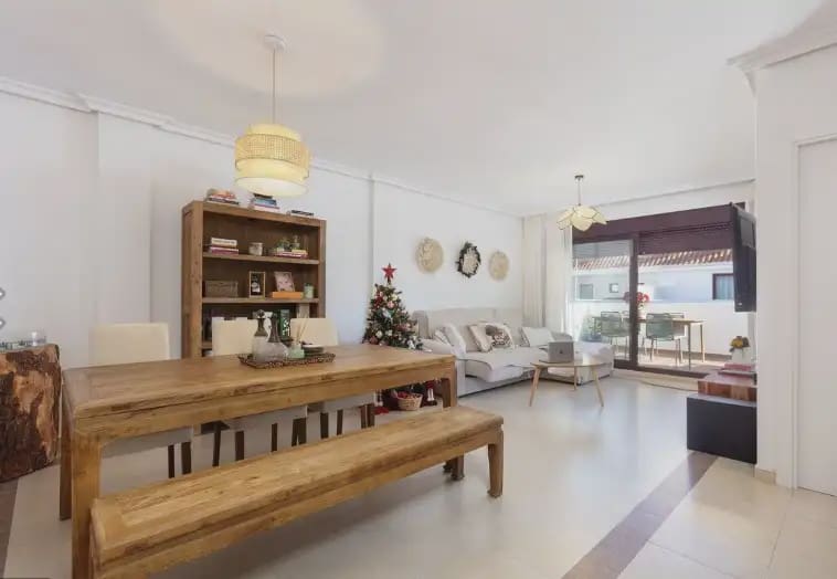 3 soverom Leilighet til salgs i Marbella med svømmebasseng garasje - € 580 000 (Ref: 10170121)