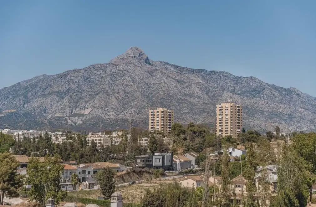 3 soverom Leilighet til salgs i Marbella med svømmebasseng garasje - € 580 000 (Ref: 10170121)