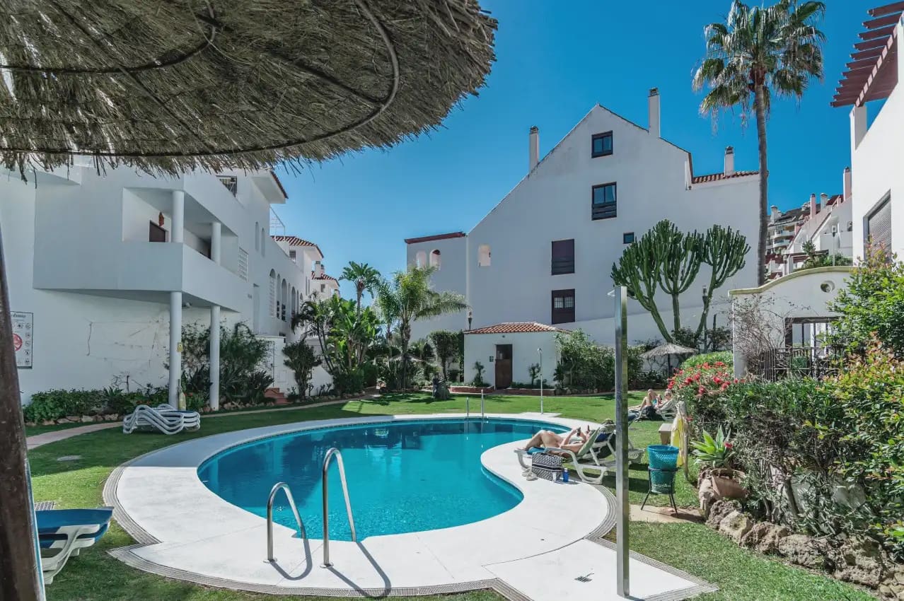 3 soverom Leilighet til salgs i Marbella med svømmebasseng garasje - € 580 000 (Ref: 10170121)