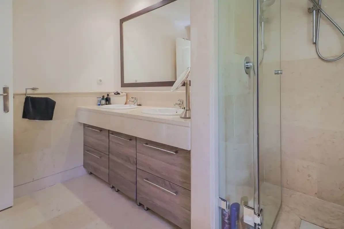 2 bedroom Apartment for sale in Benahavis with pool garage - € 535,000 (Ref: 10170122)