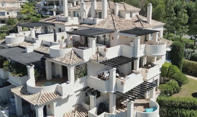 2 sypialnia Apartament na sprzedaż w Los Arqueros - Puerto del Almendro, Benahavís z basenem garażem - 535 000 € (Ref: 10170122)