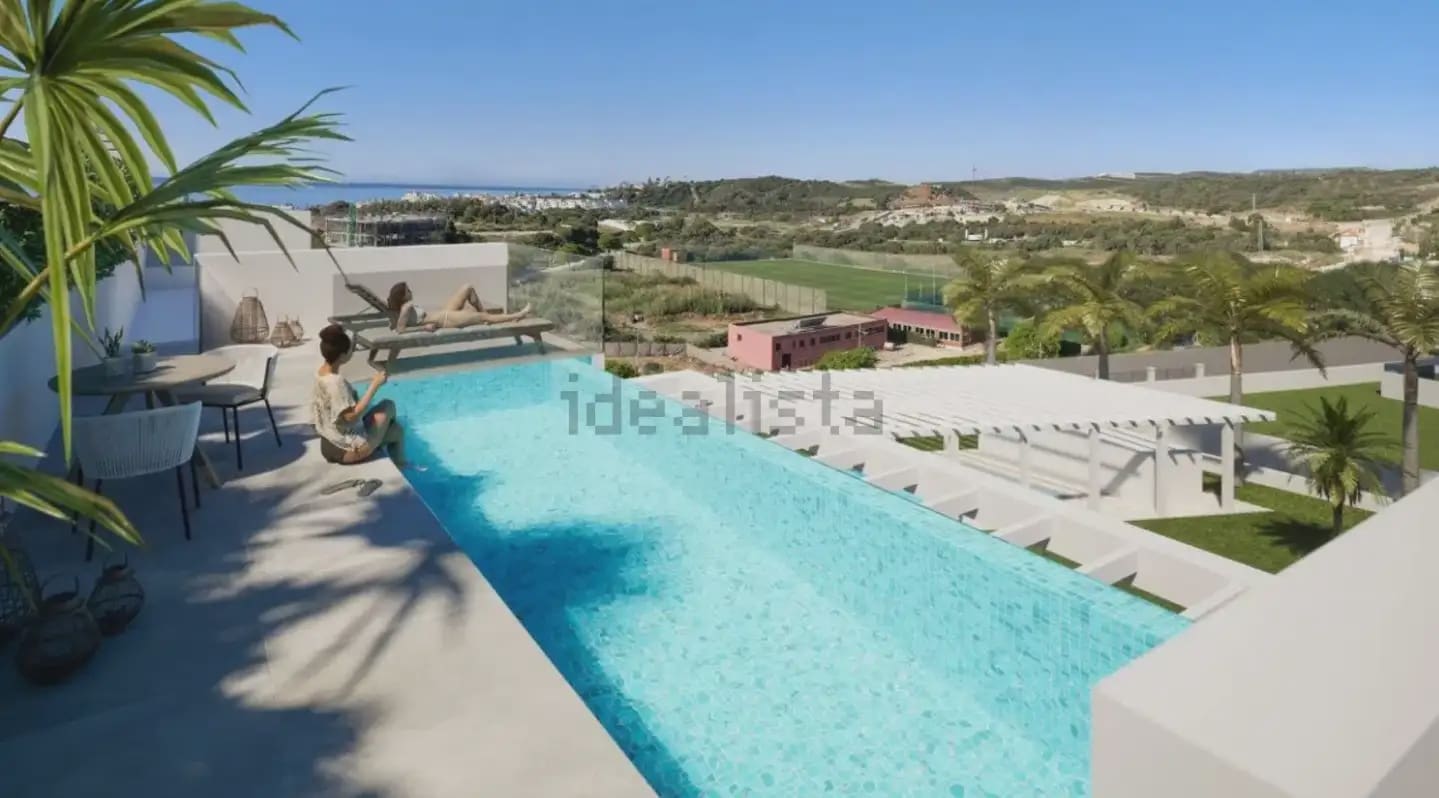 3 sypialnia Penthouse na sprzedaż w Estepona z basenem garażem - 1 175 000 € (Ref: 10170123)