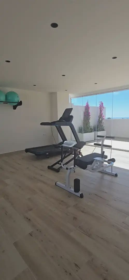 2 bedroom Apartment for sale in Marbella with pool garage - € 375,000 (Ref: 10170126)