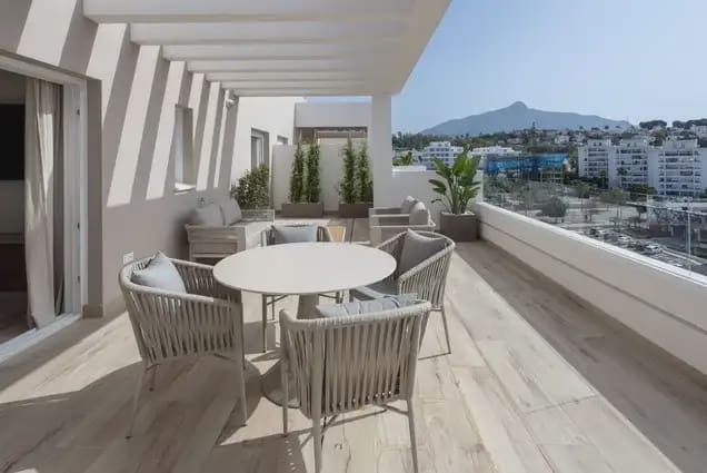 2 slaapkamer Penthouse te koop in Marbella met zwembad garage - € 890.000 (Ref: 10170127)