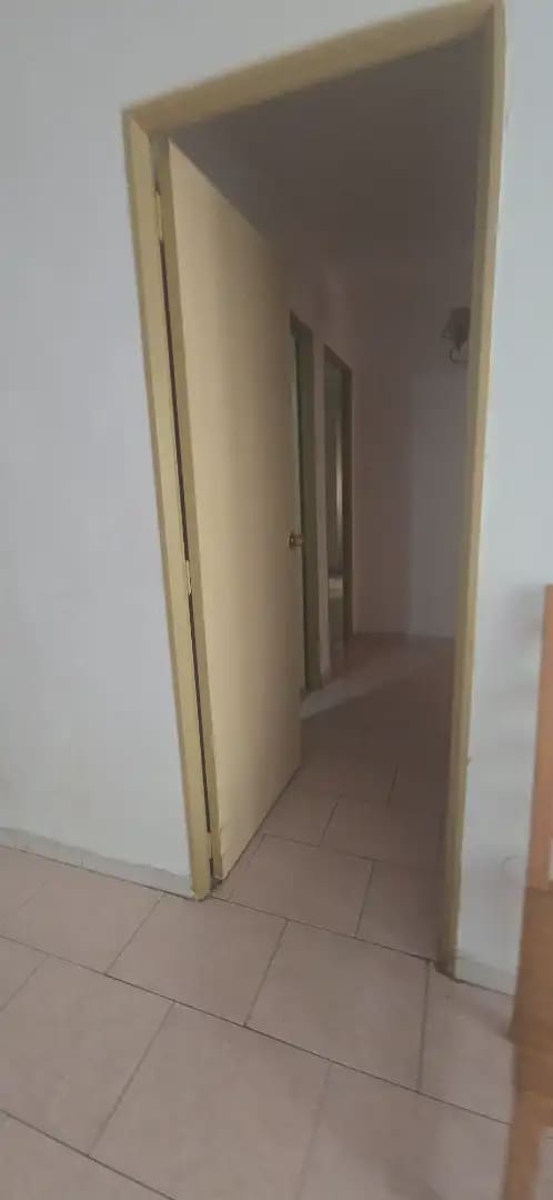 Piso de 3 habitaciones en Marbella en venta con garaje - 300.000 € (Ref: 10170129)