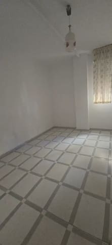 Piso de 3 habitaciones en San Pedro de Alcántara Pueblo, Marbella en venta con garaje - 300.000 € (Ref: 10170129)