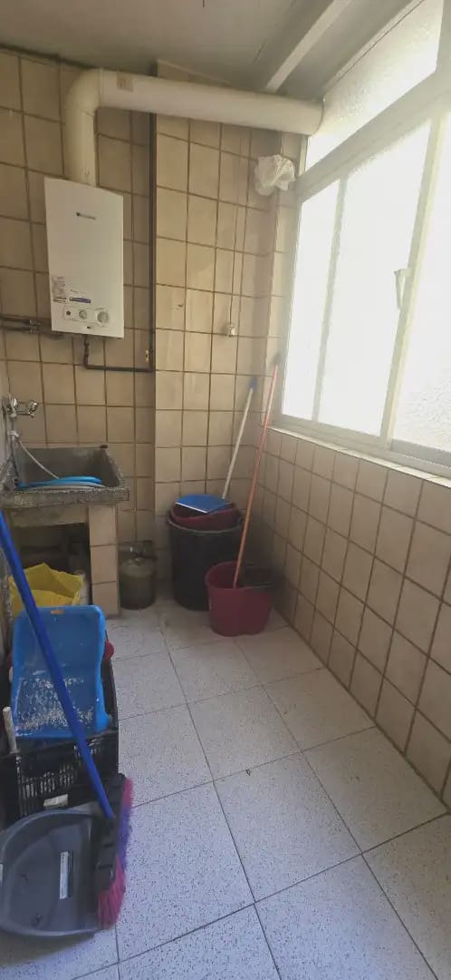 Piso de 3 habitaciones en Marbella en venta con garaje - 300.000 € (Ref: 10170129)