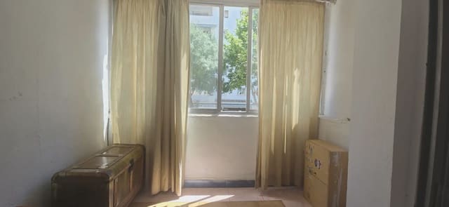 Piso de 3 habitaciones en San Pedro de Alcántara Pueblo, Marbella en venta con garaje - 300.000 € (Ref: 10170129)