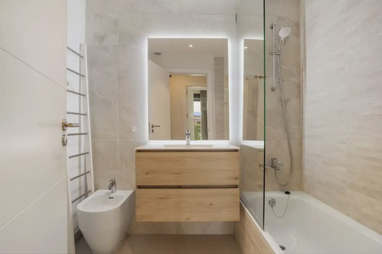 2 sovrum Lägenhet till salu i Estepona med pool - 495 000 € (Ref: 10170133)