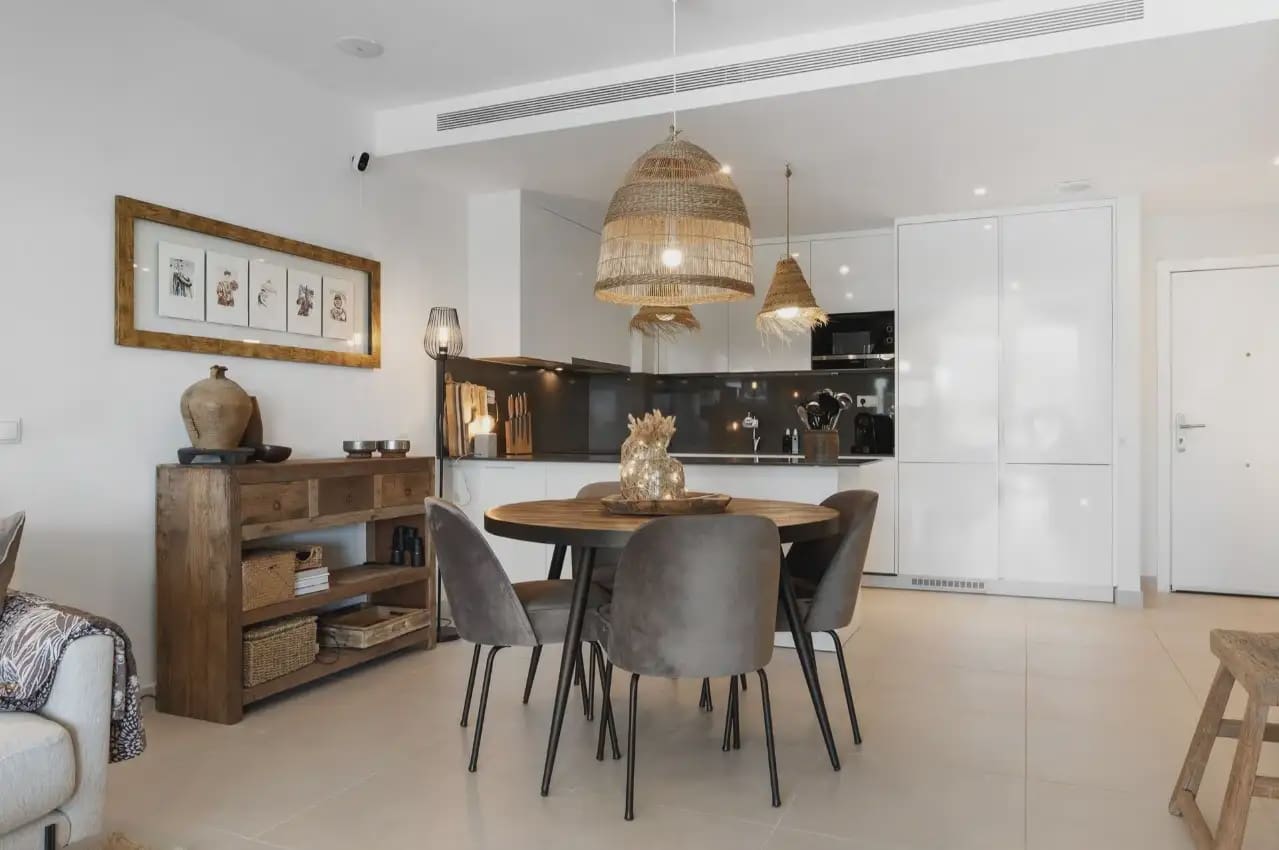 2 sovrum Lägenhet till salu i Estepona med pool - 495 000 € (Ref: 10170133)