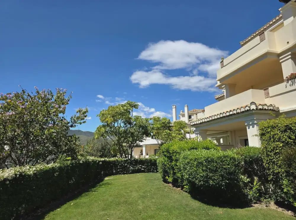 2 Zimmer Apartment zu verkaufen in Benahavis mit Pool Garage - 595.000 € (Ref: 10170134)