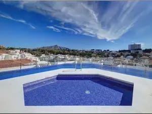4 Zimmer Penthouse zu verkaufen in Marbella mit Pool Garage - 790.000 € (Ref: 10170135)