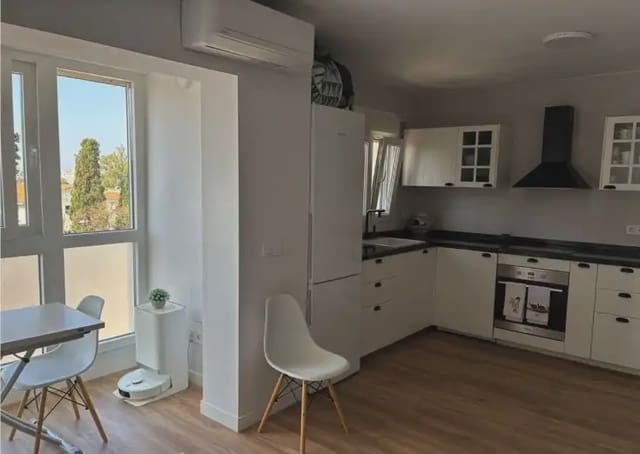 1 bedroom Apartment for sale in Rodeo Alto - Guadaiza - La Campana, Marbella - € 209,000 (Ref: 10170136)