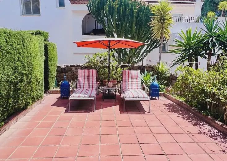 3 bedroom Terraced Villa for sale in El Paraiso with pool garage - € 495,000 (Ref: 10170137)