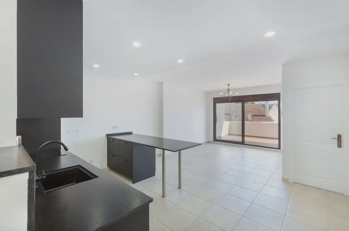 3 soverom Leilighet til salgs i Marbella med svømmebasseng garasje - € 575 000 (Ref: 10170138)