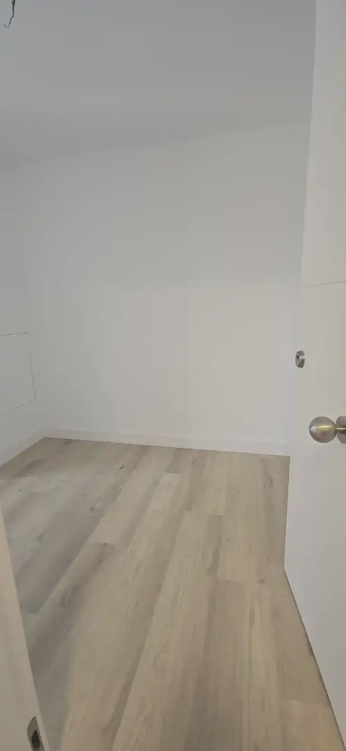 2 bedroom Beach Apartment for sale in Marbella with pool garage - € 375,000 (Ref: 10170139)