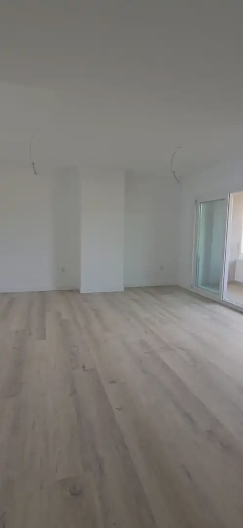 2 bedroom Beach Apartment for sale in Marbella with pool garage - € 375,000 (Ref: 10170139)
