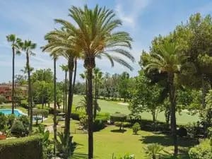 3 bedroom Terraced Villa for sale in Marbella with pool garage - € 700,000 (Ref: 10170140)