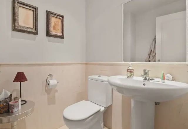 3 soverom Rekkehus til salgs i Guadalmina Baja, Marbella med svømmebasseng garasje - € 700 000 (Ref: 10170140)