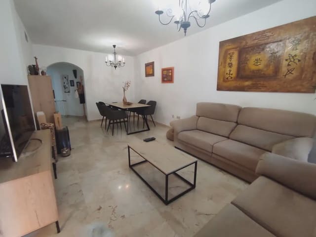 3 Zimmer Wohnung zu verkaufen in San Pedro de Alcántara Pueblo, Marbella mit Garage - 399.000 € (Ref: 10170141)
