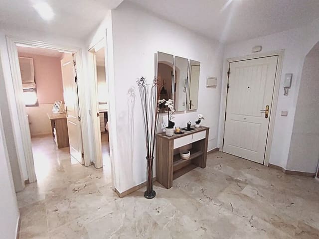 3 Zimmer Wohnung zu verkaufen in San Pedro de Alcántara Pueblo, Marbella mit Garage - 399.000 € (Ref: 10170141)