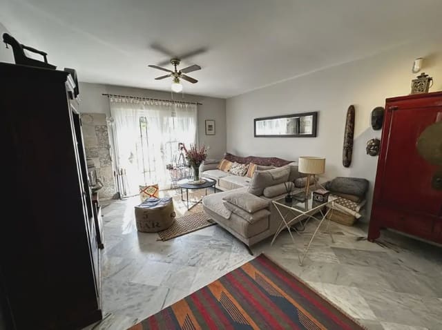 3 soveværelse Rækkehus til salg i Nagüeles Alto, Marbella med swimmingpool garage - € 750.000 (Ref: 10170142)